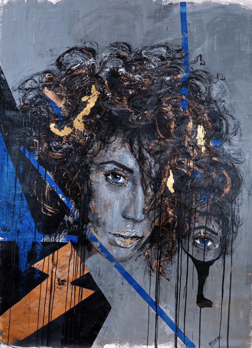 Merie, contemporary figurative painting by PilarchoArt: a woman with voluminous dark curls on a grey ground, crossed by cobalt blue and orange geometric bands, gold highlights and black drips.